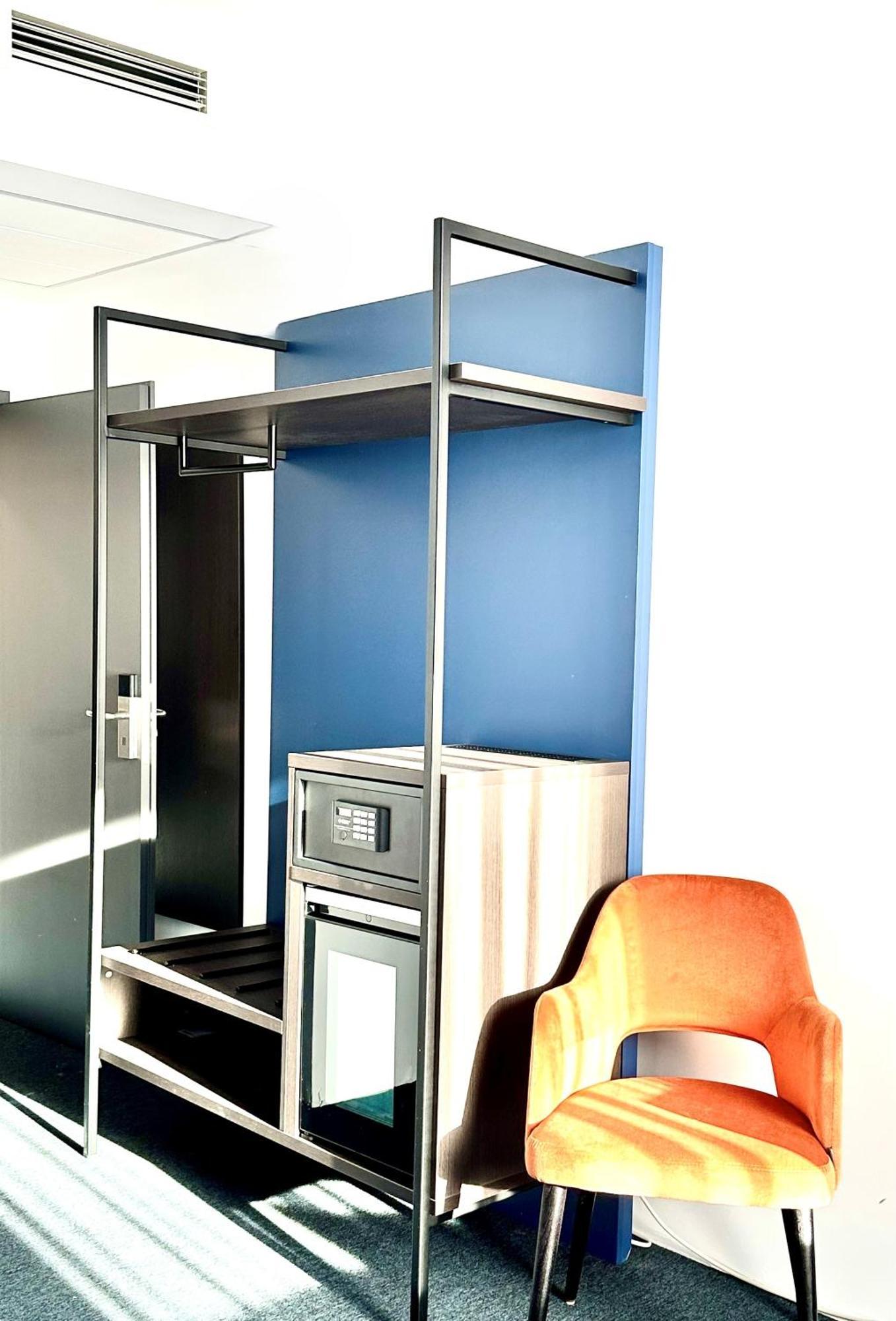 Arthotel Ambassador Wiesbaden - Free Parking Luaran gambar