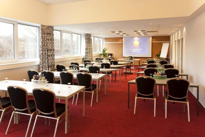 Arthotel Ambassador Wiesbaden - Free Parking Luaran gambar